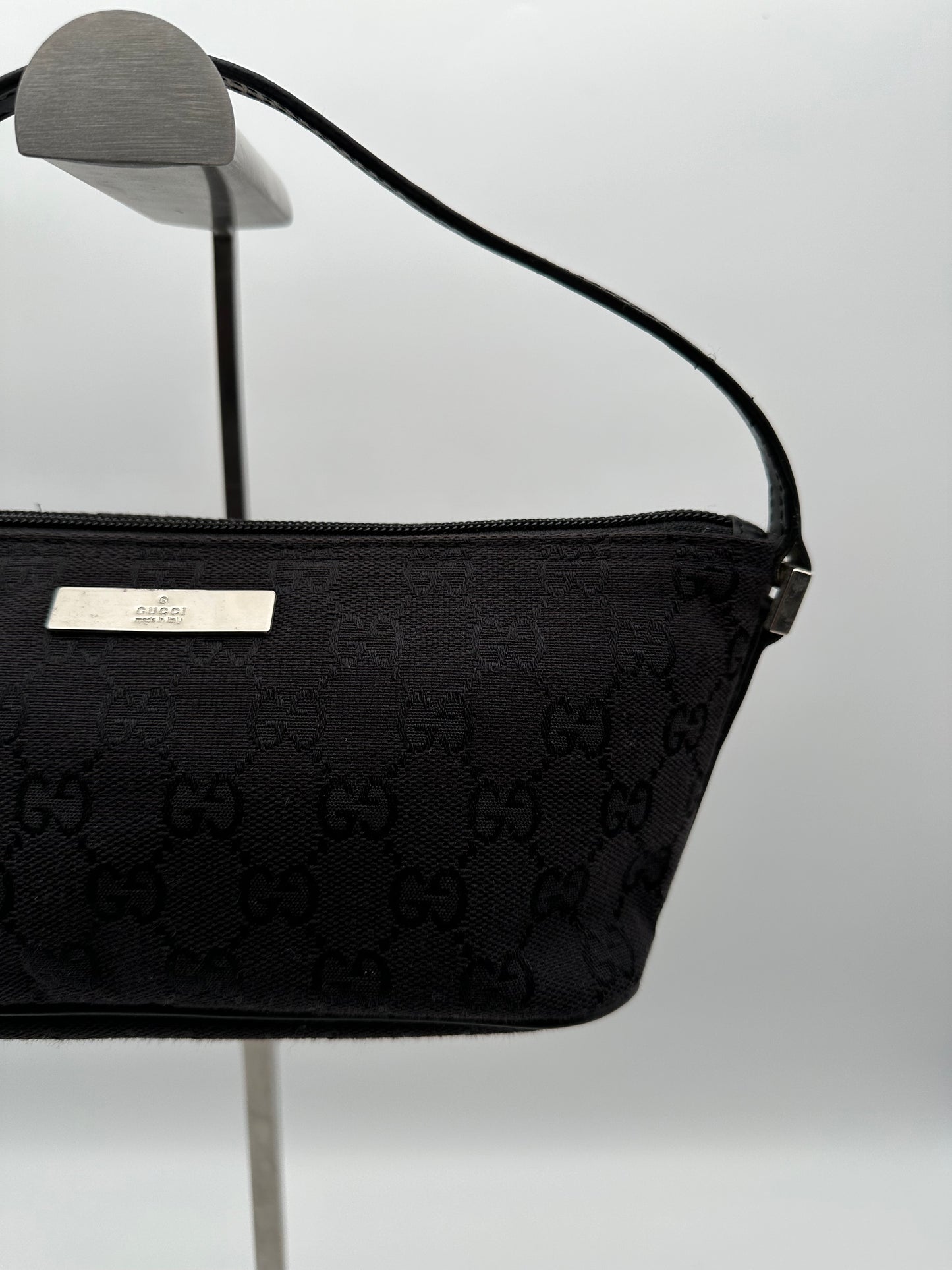 Gucci Vintage Boat Pochette Black on Black