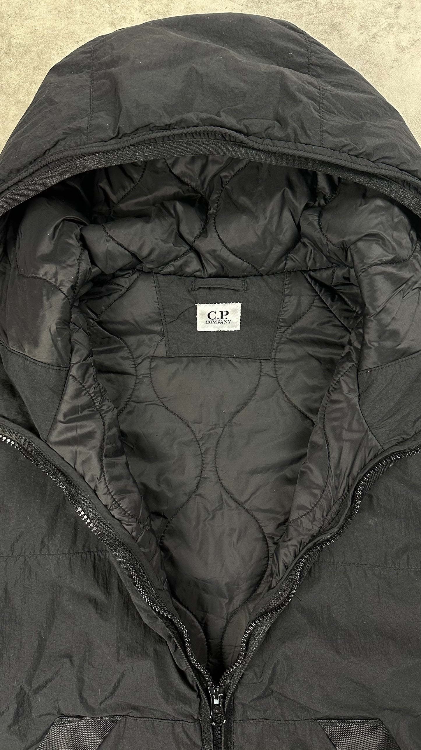 CP Company GDP Light Puffer Jacket (M)