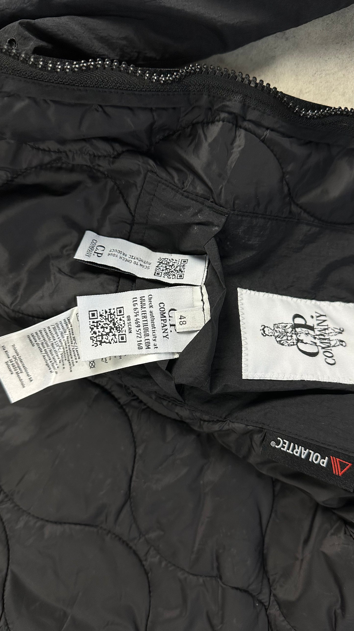 CP Company GDP Light Puffer Jacket (M)